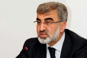 "T&uuml;rkiye'nin b&uuml;y&uuml;mesini engelliyorlar"