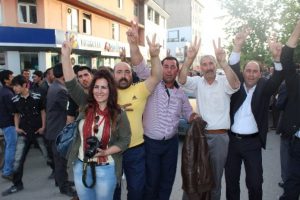 BDP Ağrı'da kutlamalara başladı