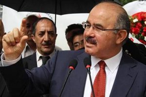 'CHP ile MHP bir AK Parti etmiyor'