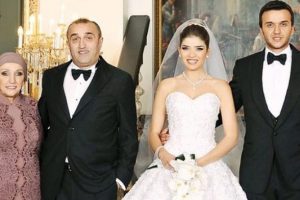 Abdurrahim Albayrak oğlunu evlendirdi...