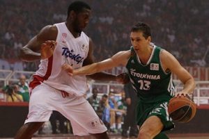Panathinaikos pes etmedi!