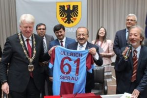 Onlar artık kardeş