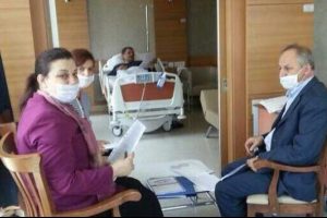 Hastane odasından ilk fotoğraf