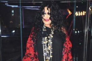 Diva yine olay &ccedil;ıkardı