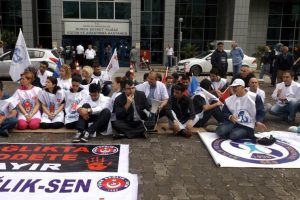 Bursa'da r&ouml;ntgen teknisyenleri iş bıraktı