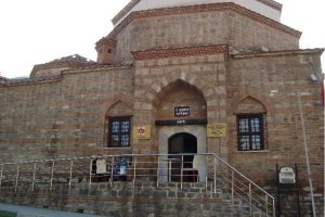 Kanun değişti Bursa'daki o tabela değişmedi! - &Ouml;ZEL HABER