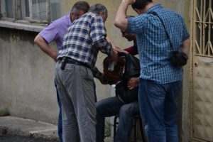 Eşiyle tartışıp intihar etti