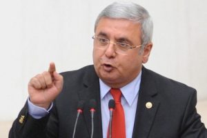 Mehmet Metiner'den canlı yayında çok sert tepki!