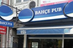 İ&ccedil;ki yasağı tabelalara da vurdu