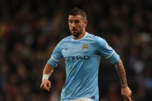 Bayern M&uuml;nih Kolarov'un peşinde!