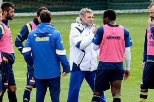 Fenerbah&ccedil;e, Samandıra'ya sığamıyor