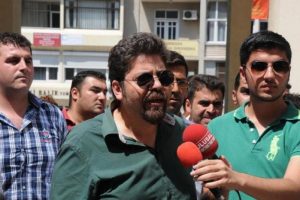 İşten &ccedil;ıkarılan g&uuml;venlik g&ouml;revlileri eylem yaptı