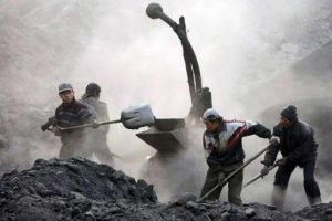 &Ccedil;in'de maden faciası: 22 &ouml;l&uuml;