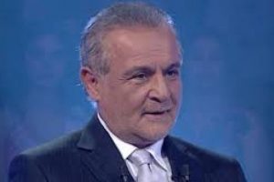 Kenan Işık g&ouml;zlerini a&ccedil;tı...