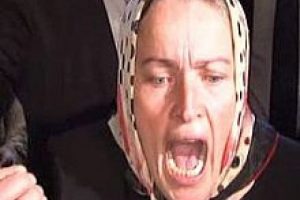 Madenci yakınları komisyonu bastı!