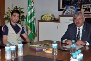 Emre Taşdemir &Ouml;zl&uuml;ce'de