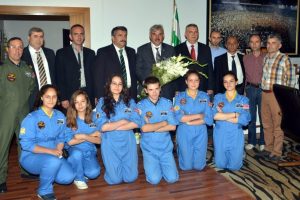 Bursaspor'a destek ziyaretleri s&uuml;r&uuml;yor