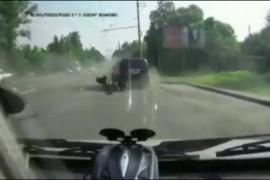 Kaza yapan ara&ccedil;tan b&ouml;yle fırladı