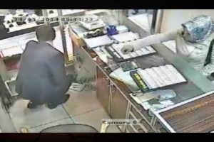 Bu "fareyi" bulana &ouml;d&uuml;l