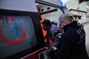 Suriyeliler Bursa'da birbirine girdi