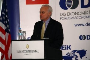 "Gen&ccedil; T&uuml;rklerin korkusu yok"