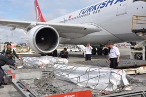 Afganistan'da &ouml;len 3 T&uuml;rk'&uuml;n cenazesi T&uuml;rkiye'de