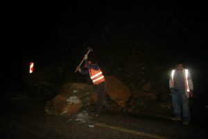 Bursa'da korkutan heyelan!