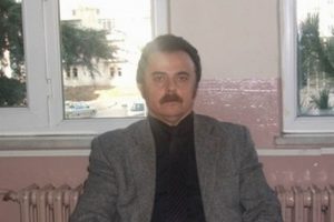 Bunalıma giren &ouml;ğretmen intihar etti