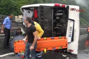 İstanbul'da ulaşımı durduran kaza!