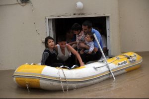 Aile b&ouml;yle kurtarıldı1