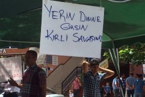 Onların umutlu bekleyişi s&uuml;r&uuml;yor