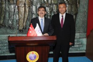 "Adayı bilmiyorum ama kimin kazanacağını biliyorum"
