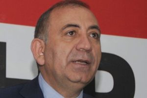 G&uuml;rsel Tekin'den TMSF'ye su&ccedil; duyurusu