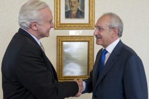 KIlı&ccedil;daroğlu'na veda ziyareti