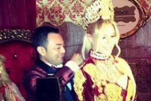 Serdar Orta&ccedil; Chloe'ye beşibiryerde taktı