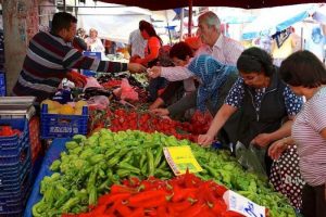Sağanak meyve ve sebzeye zam olarak yansıyacak