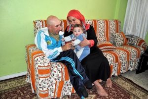 "Aşk tesad&uuml;fleri sever"