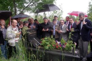 Abdurrahim Karako&ccedil; anıldı
