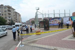 Bursa'da ş&uuml;pheli kolilerden bakın ne &ccedil;ıktı!