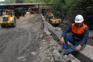 150 madencinin 6 aylık emeği selde yok oldu!