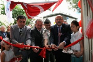 Karacabey HEM'in yıl sonu sergisi a&ccedil;ıldı