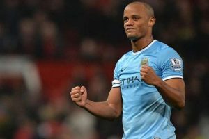 Kompany, Manchester City ile imzalıyor
