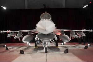 Irak F-16'larına kavuştu