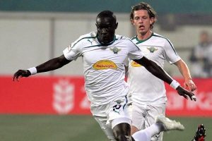 Niasse s&ouml;zleşme yeniledi