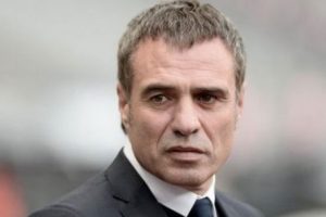 Bilim adamı Ersun Yanal!