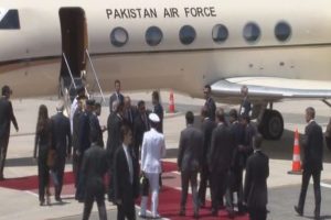 Pakistan Cumhurbaşkanı Nijerya'da