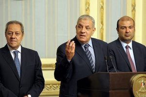 Sisi yeni h&uuml;k&uuml;meti kurma g&ouml;revini Mihlib'e verdi