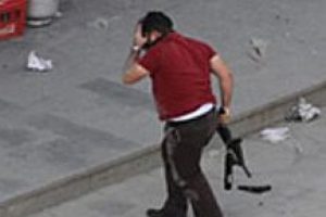 Hakkari'de polise lin&ccedil; girişimi!