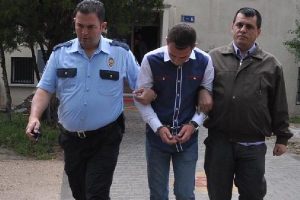 Kumar borcunu &ouml;demek i&ccedil;in &ouml;yle bir şey yaptı ki...