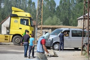 Ter&ouml;r yandaşları ortalığı birbirine kattı